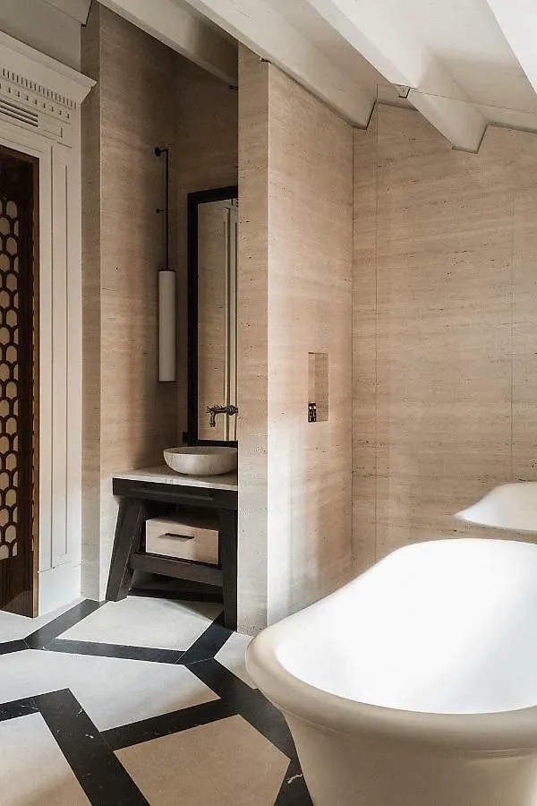 Palazzo Cristo Apartment Venice Italy